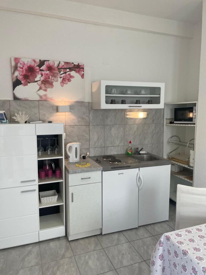 Apartmani Isabella - Ilda Radonic Jelsa  Exterior photo